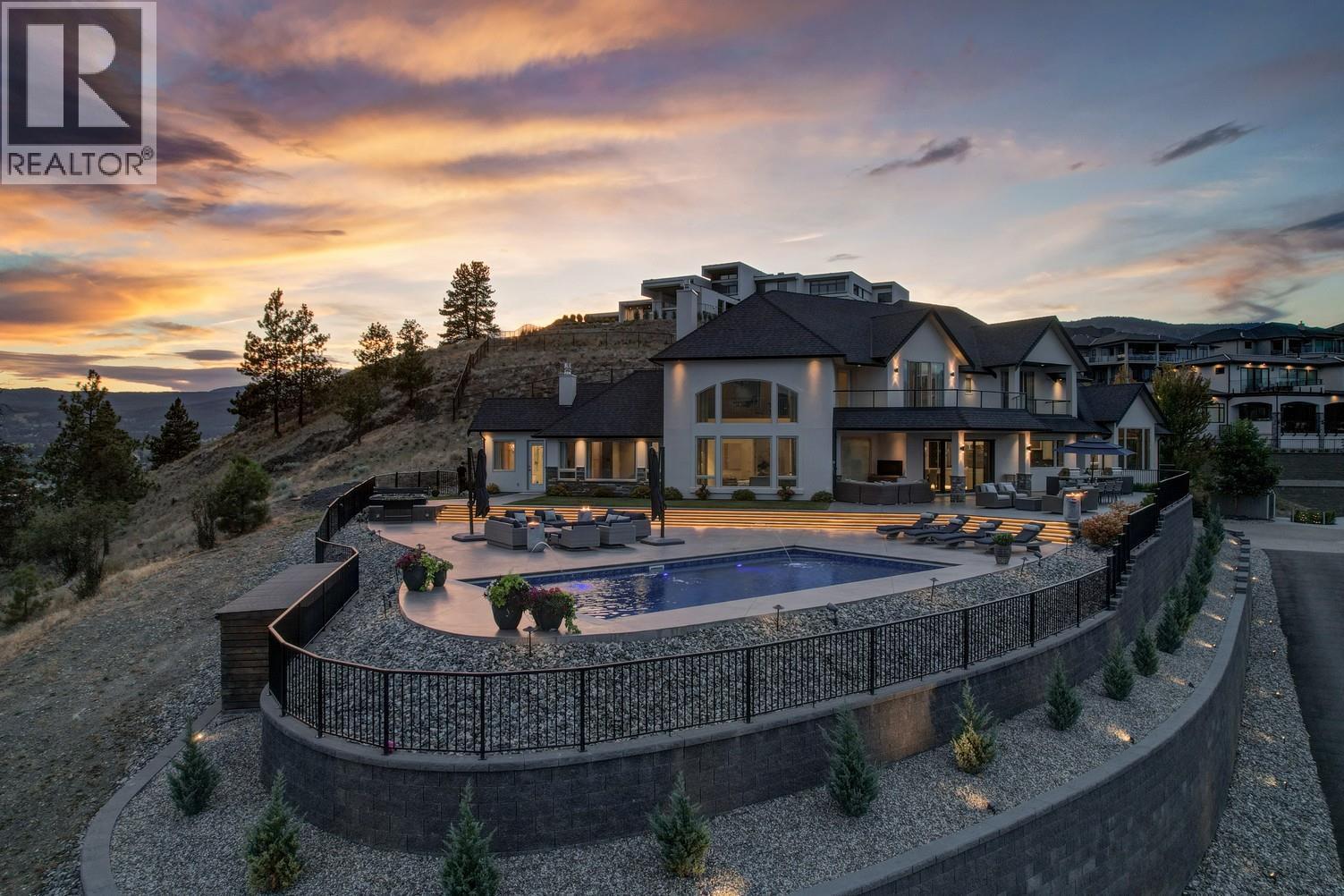 1520 Vineyard Drive. West Kelowna, British Columbia