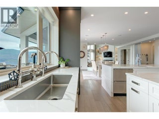 1520 Vineyard Drive. West Kelowna, British Columbia