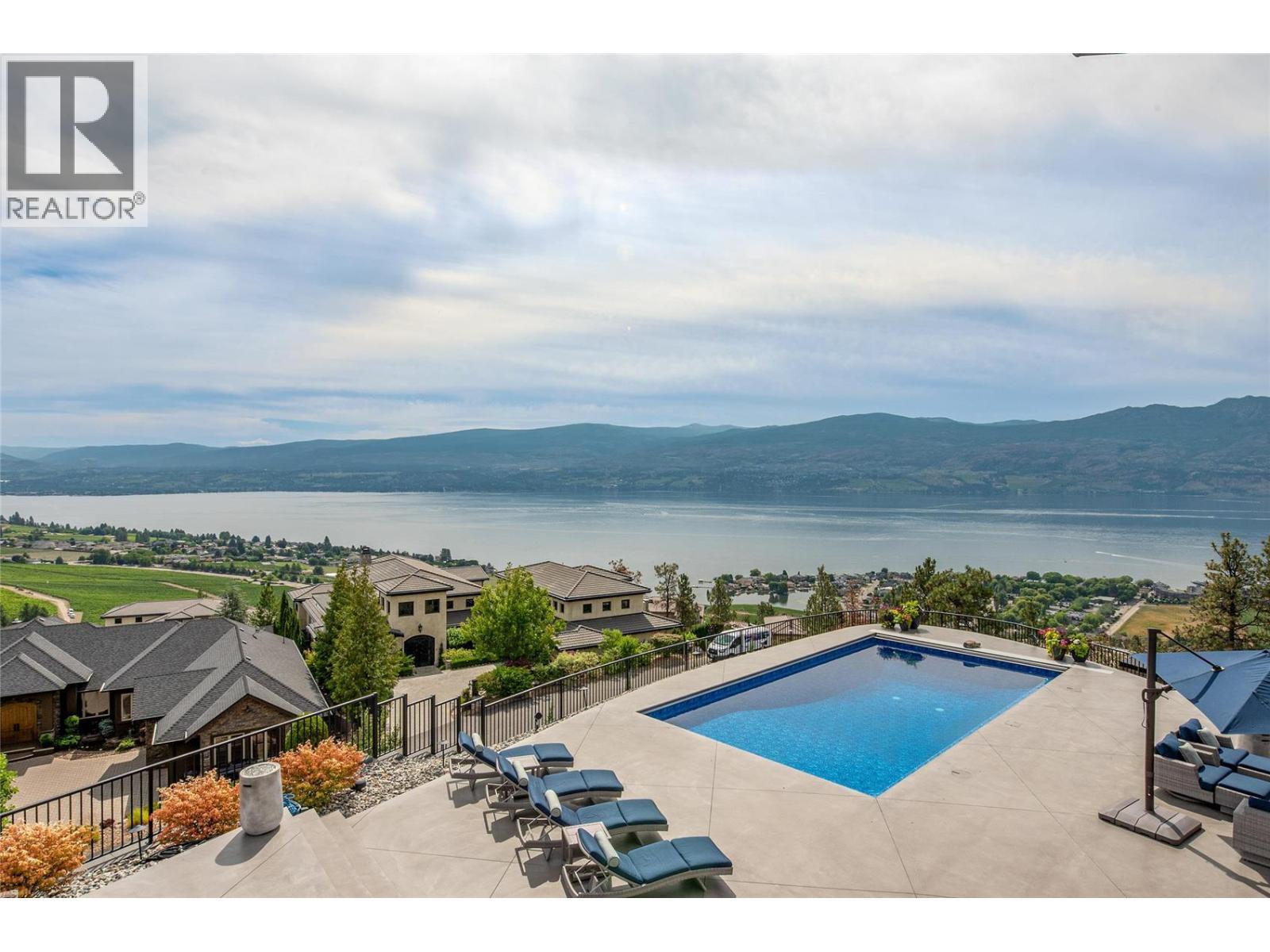 1520 Vineyard Drive. West Kelowna, British Columbia