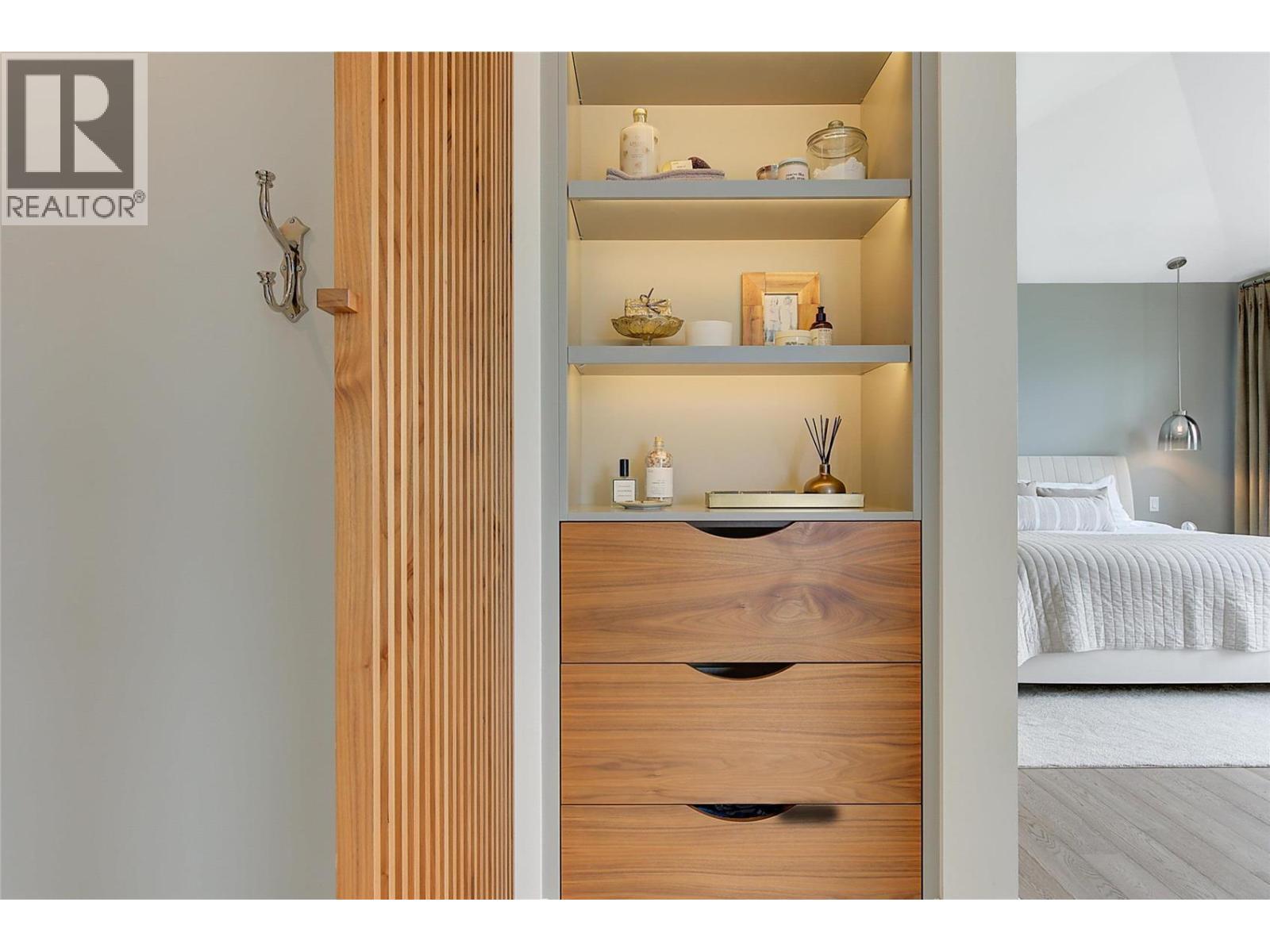 1520 Vineyard Drive. West Kelowna, British Columbia