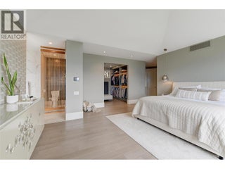 1520 Vineyard Drive. West Kelowna, British Columbia