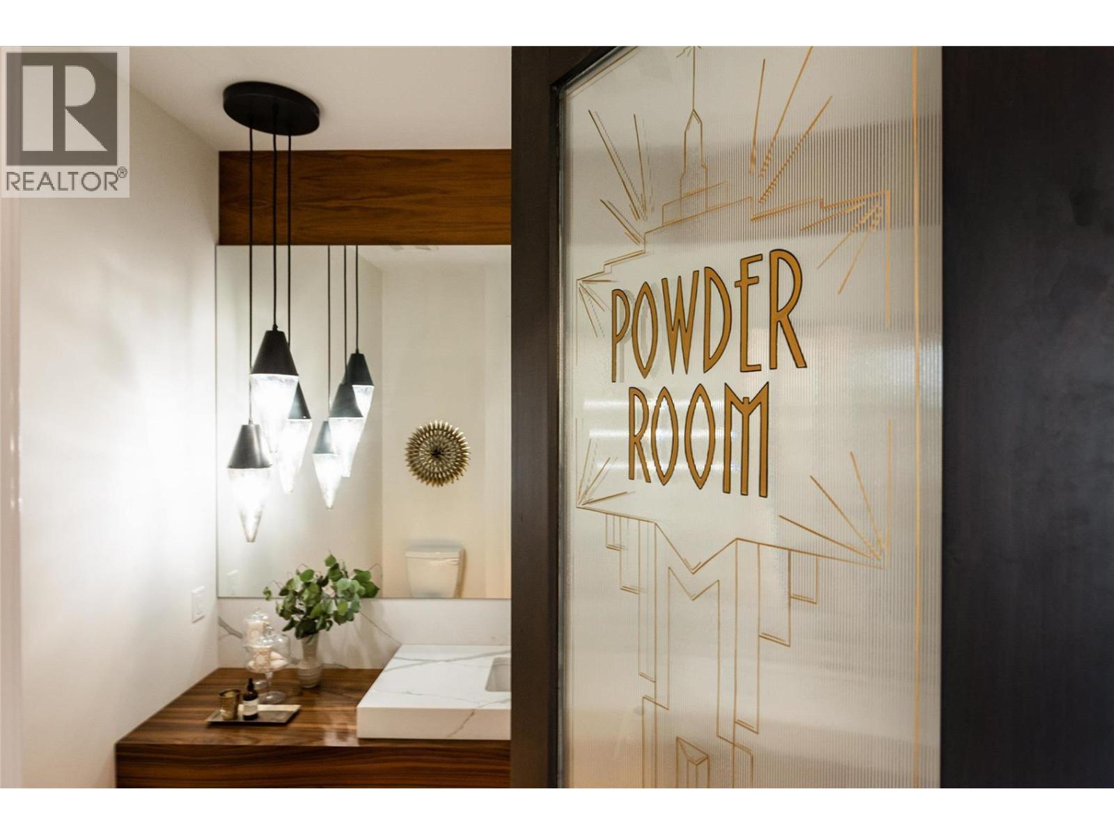 1520 Vineyard Drive. West Kelowna, British Columbia