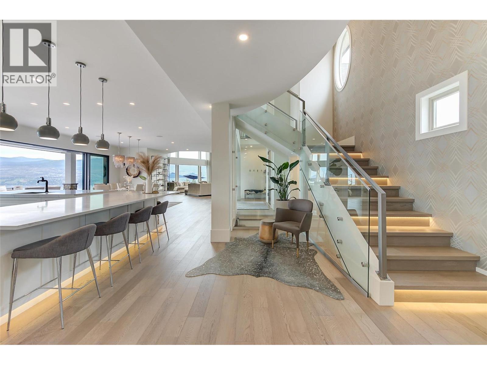 1520 Vineyard Drive. West Kelowna, British Columbia