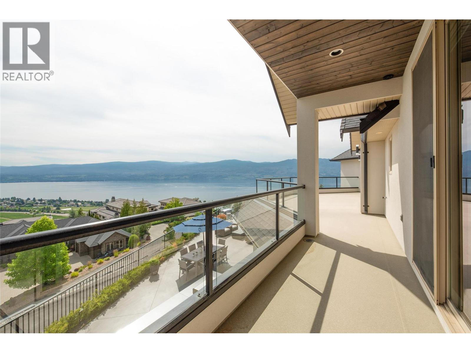 1520 Vineyard Drive. West Kelowna, British Columbia