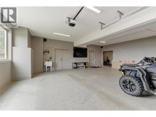1520 Vineyard Drive. West Kelowna, British Columbia