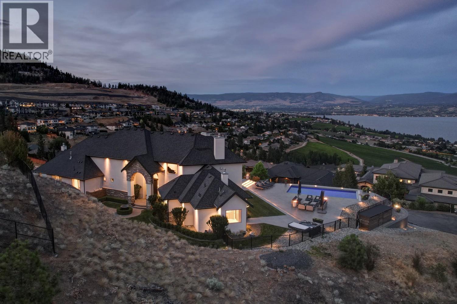 1520 Vineyard Drive. West Kelowna, British Columbia