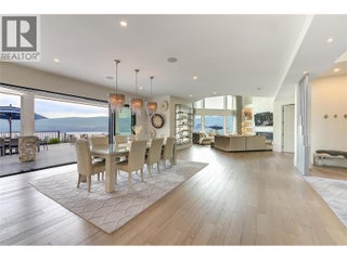 1520 Vineyard Drive. West Kelowna, British Columbia