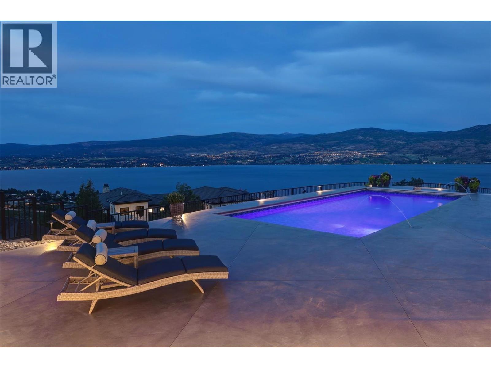 1520 Vineyard Drive. West Kelowna, British Columbia