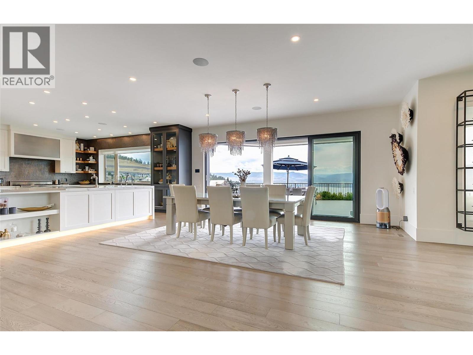 1520 Vineyard Drive. West Kelowna, British Columbia