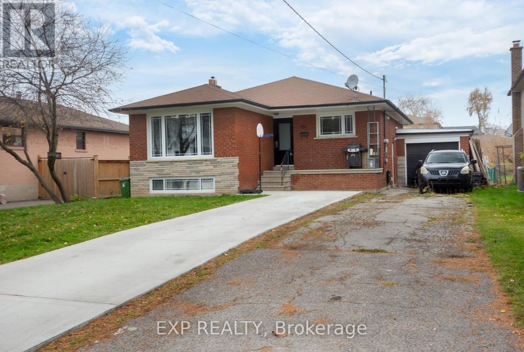 78 Sunset Trail, Toronto (humberlea-Pelmo Park)