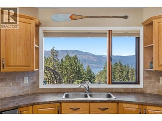 4555 Ottley Road. Lake Country, British Columbia