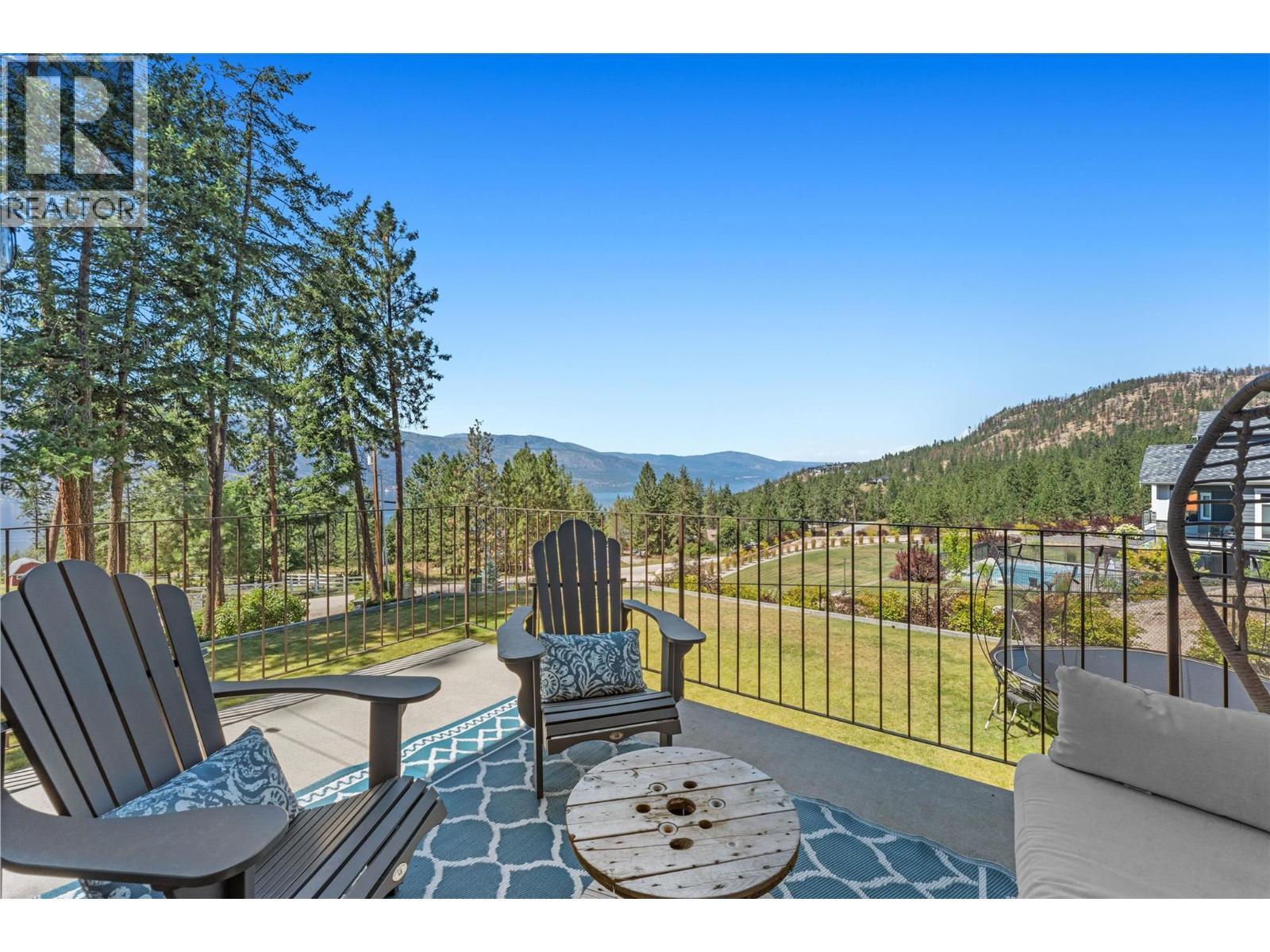 4555 Ottley Road. Lake Country, British Columbia
