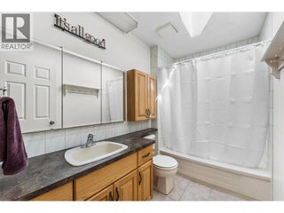 4555 Ottley Road. Lake Country, British Columbia