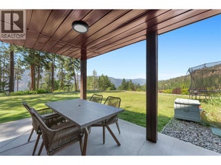 4555 Ottley Road. Lake Country, British Columbia