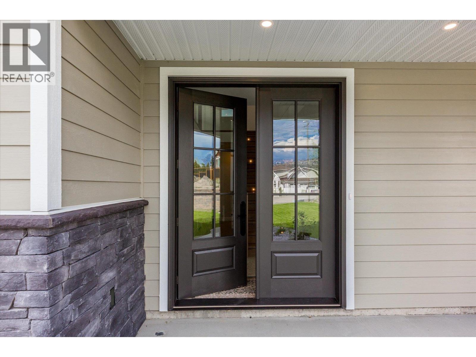 167 Heldon Court. West Kelowna, British Columbia