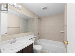 3163 Richter Street Unit# 308. Kelowna, British Columbia