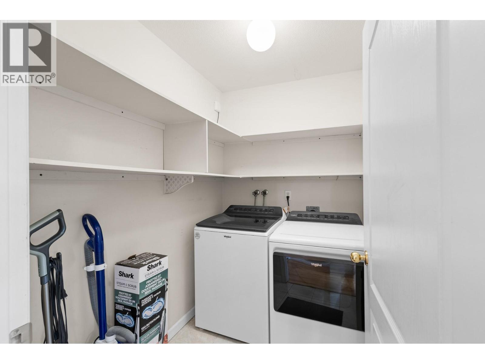 3163 Richter Street Unit# 308. Kelowna, British Columbia