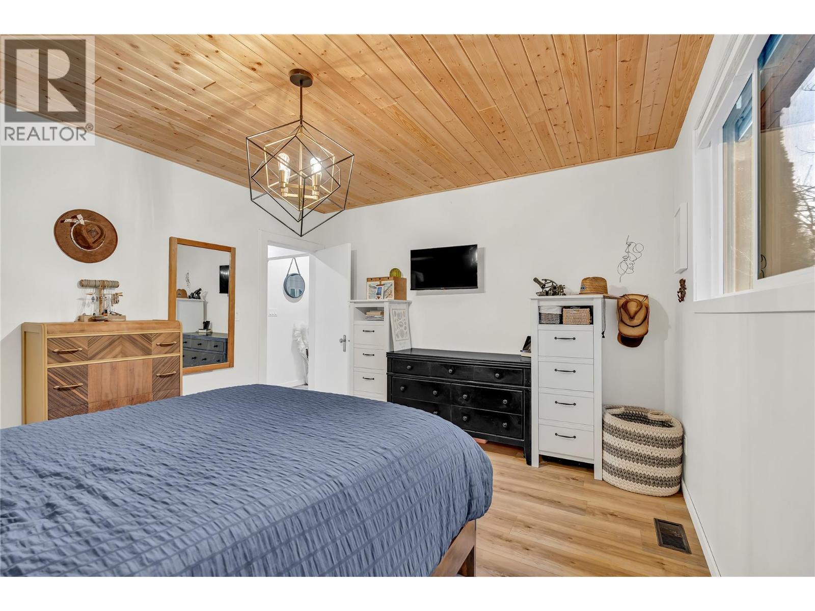 9306 Prairie Valley Road. Summerland, British Columbia