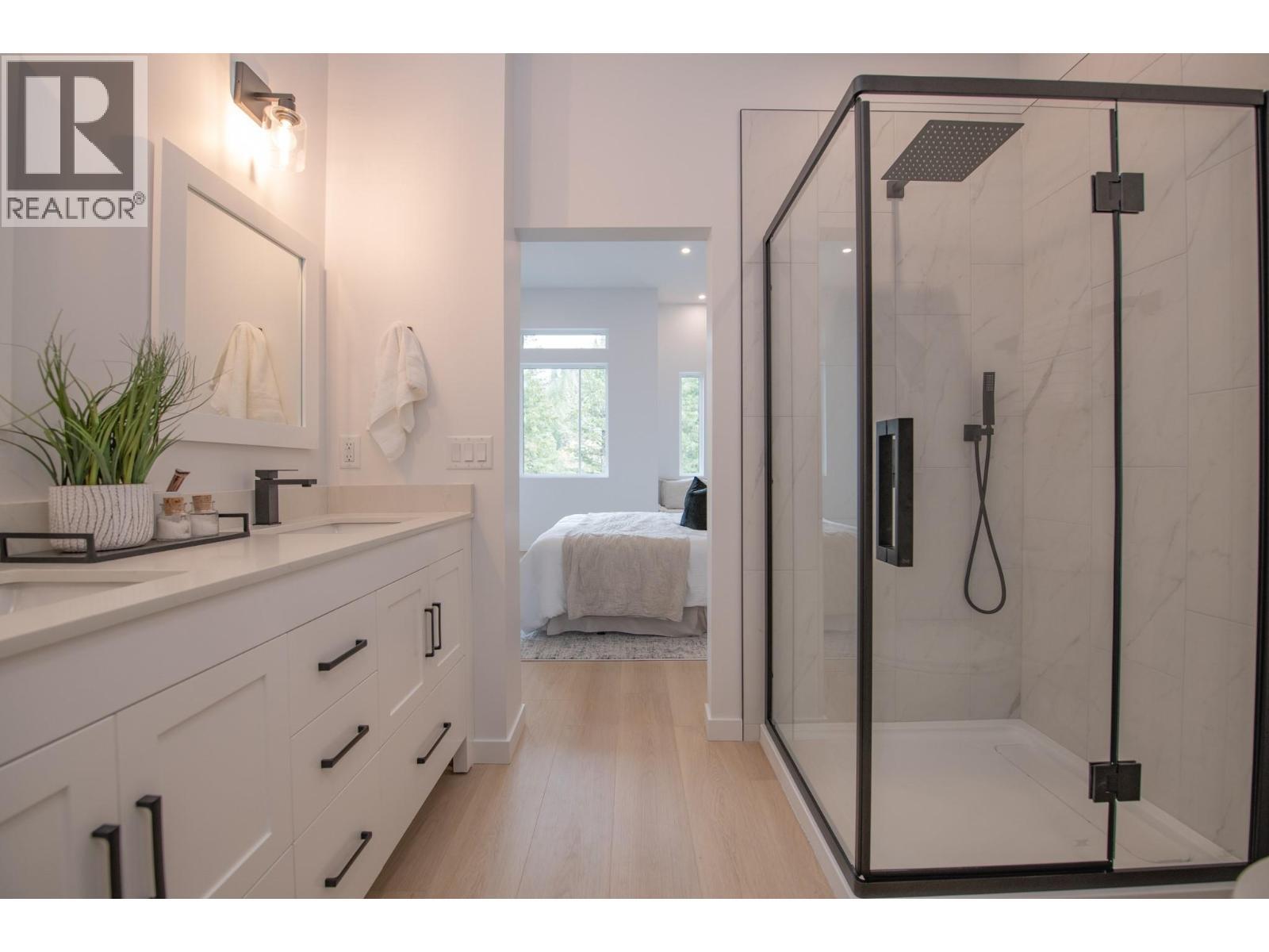 9188 Tronson Road Unit# 3. Vernon, British Columbia