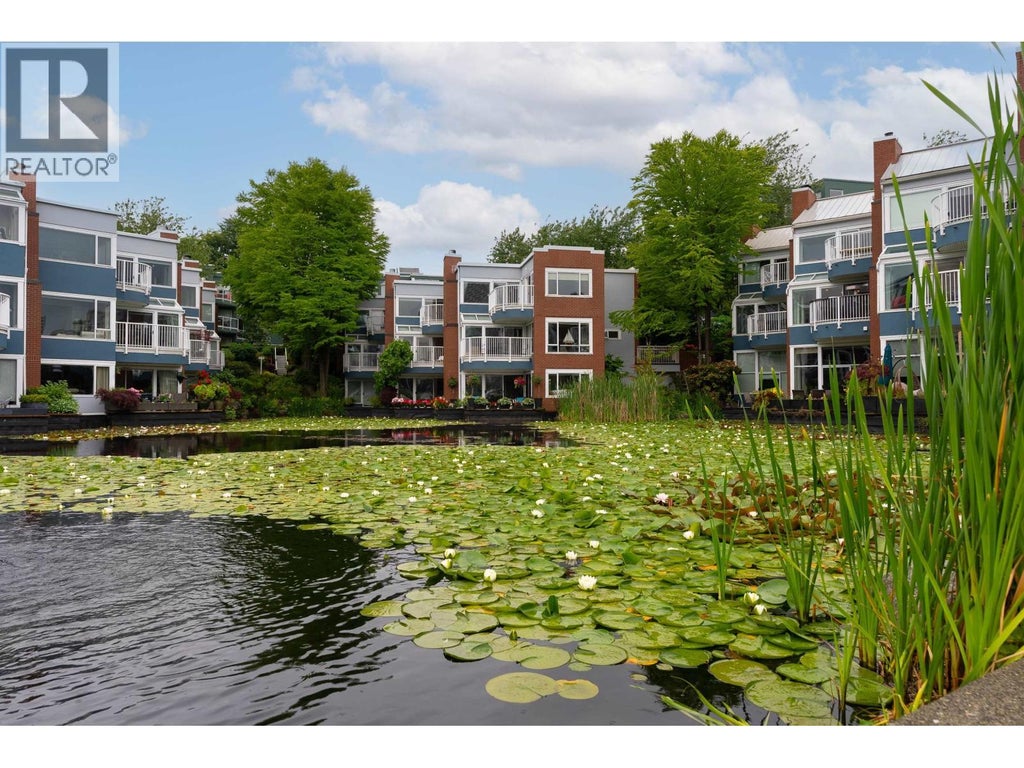 1596 Island Park Walk, Vancouver