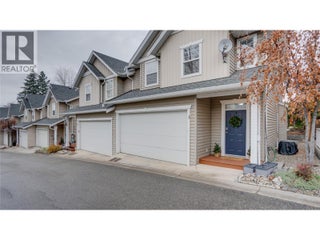 671 24 Street Ne Unit# 3. Salmon Arm, British Columbia