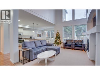 671 24 Street Ne Unit# 3. Salmon Arm, British Columbia