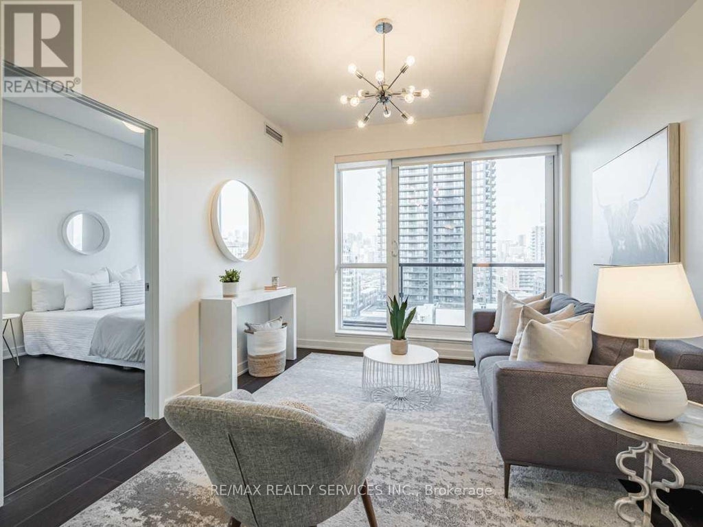 1207 - 170 Sumach Street, Toronto (regent Park)