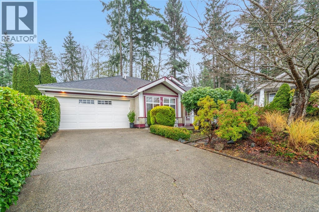 83 Bridgewater Lane, Parksville