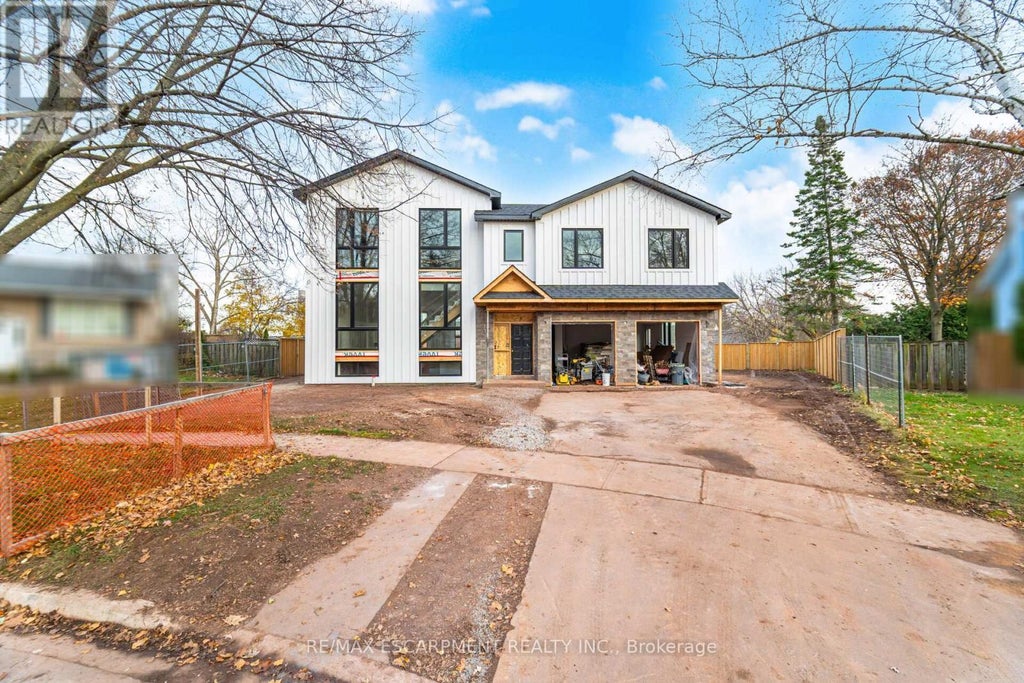 2488 Bridge Road, Oakville (wo West)