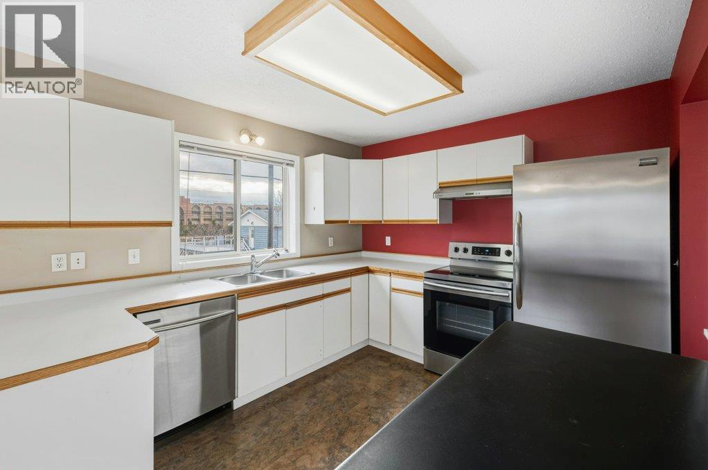 6201 Maple Drive Unit# 206. Osoyoos, British Columbia