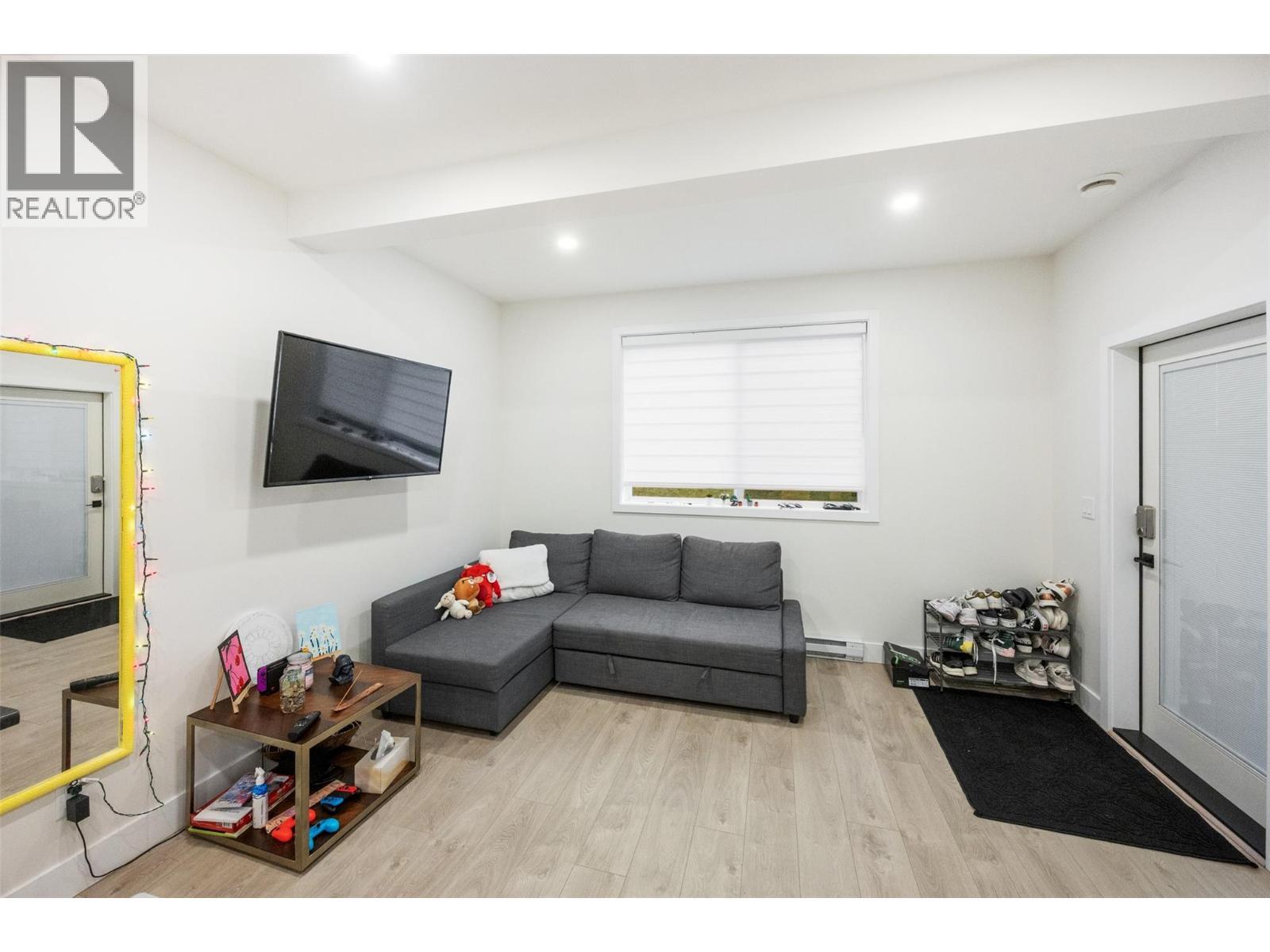 8000 Vedette Drive Unit# 22. Osoyoos, British Columbia