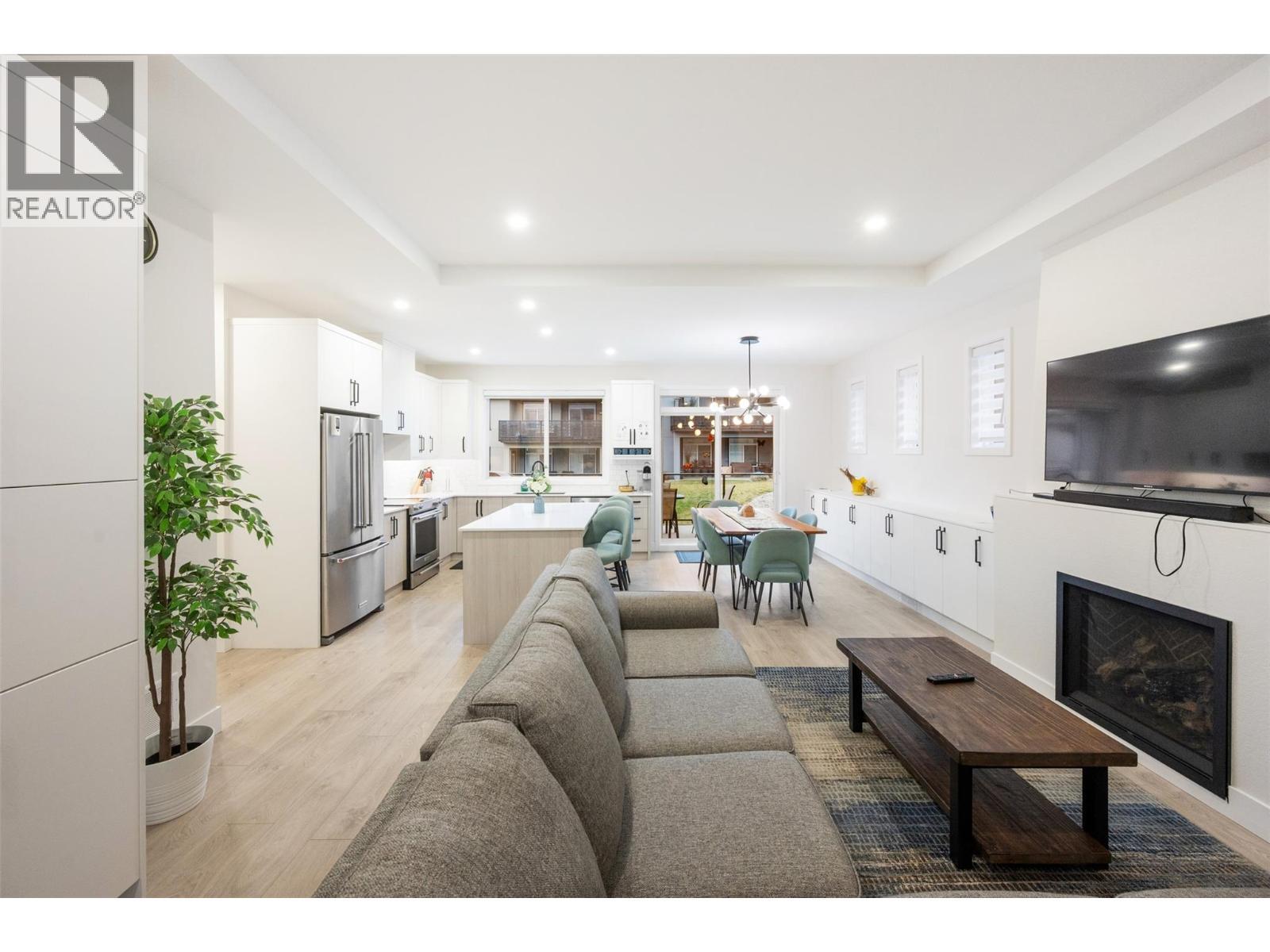 8000 Vedette Drive Unit# 22. Osoyoos, British Columbia