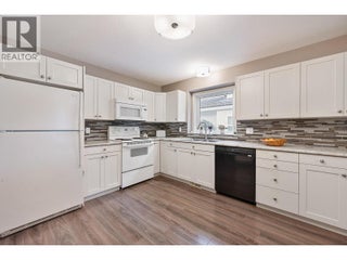 609 Truswell Road Unit# 105. Kelowna, British Columbia