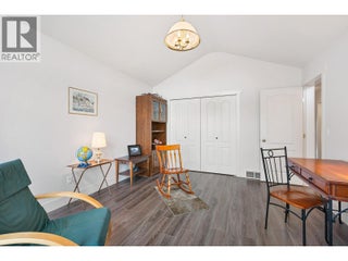 609 Truswell Road Unit# 105. Kelowna, British Columbia