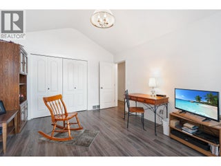 609 Truswell Road Unit# 105. Kelowna, British Columbia