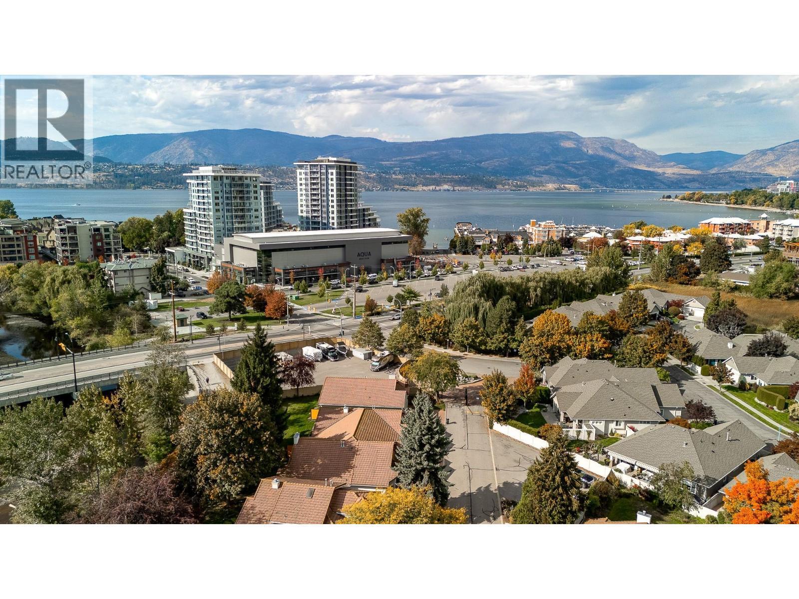 609 Truswell Road Unit# 105. Kelowna, British Columbia
