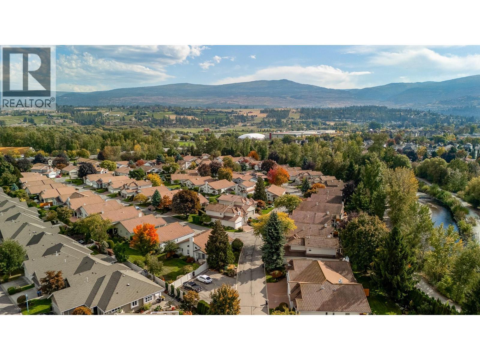 609 Truswell Road Unit# 105. Kelowna, British Columbia