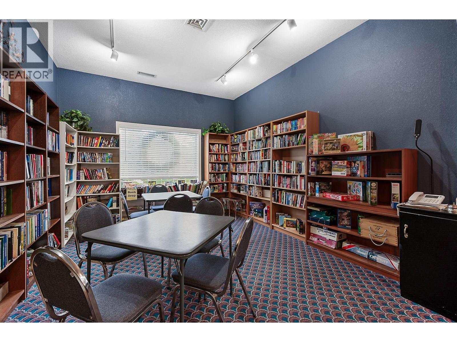 609 Truswell Road Unit# 105. Kelowna, British Columbia