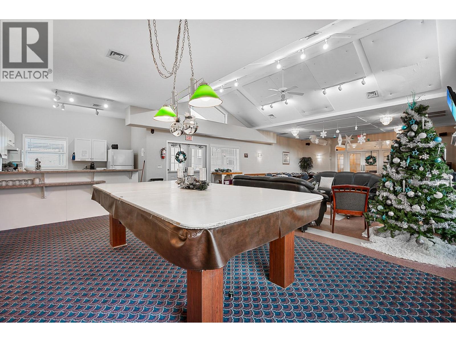 609 Truswell Road Unit# 105. Kelowna, British Columbia