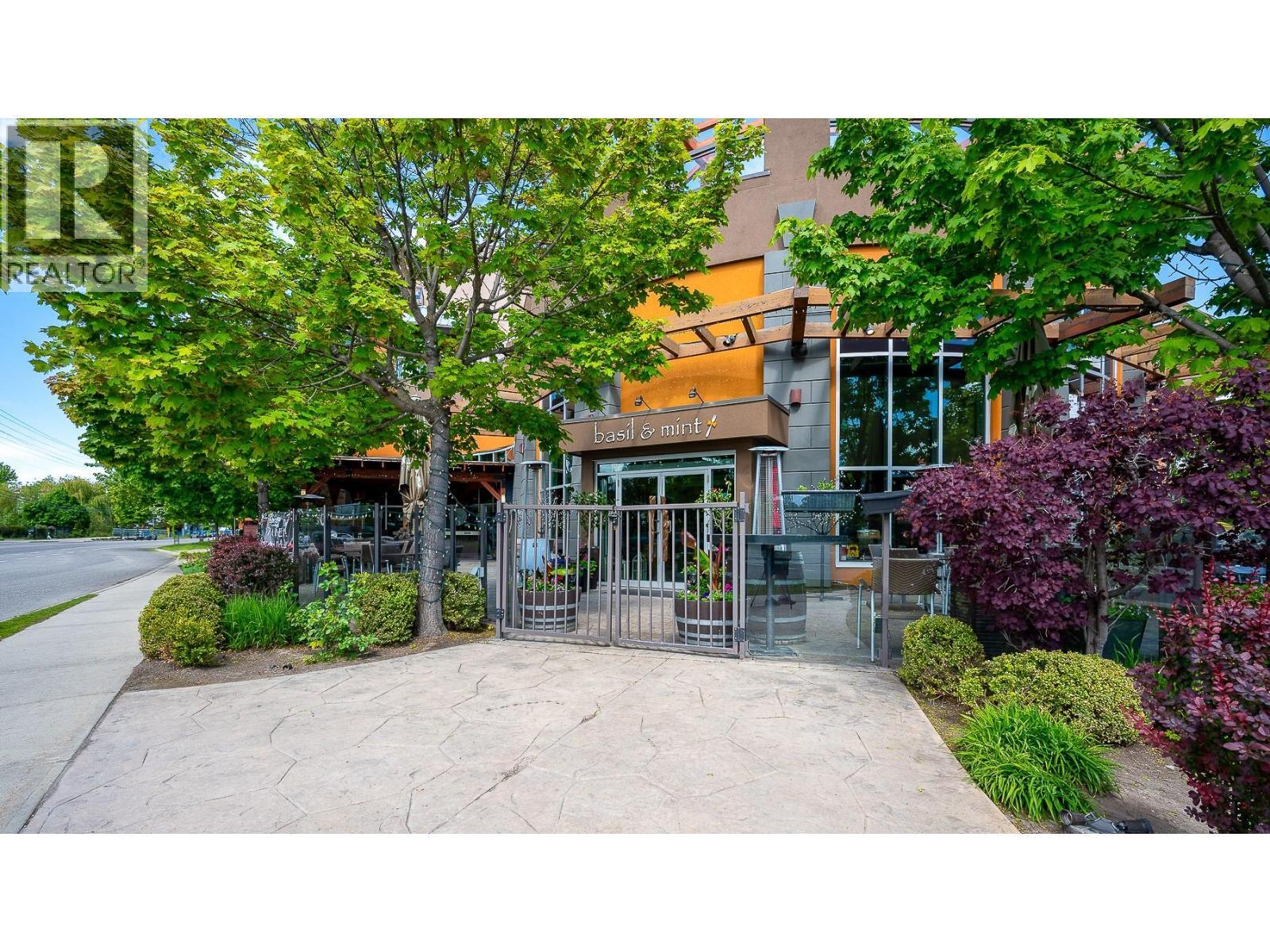 609 Truswell Road Unit# 105. Kelowna, British Columbia