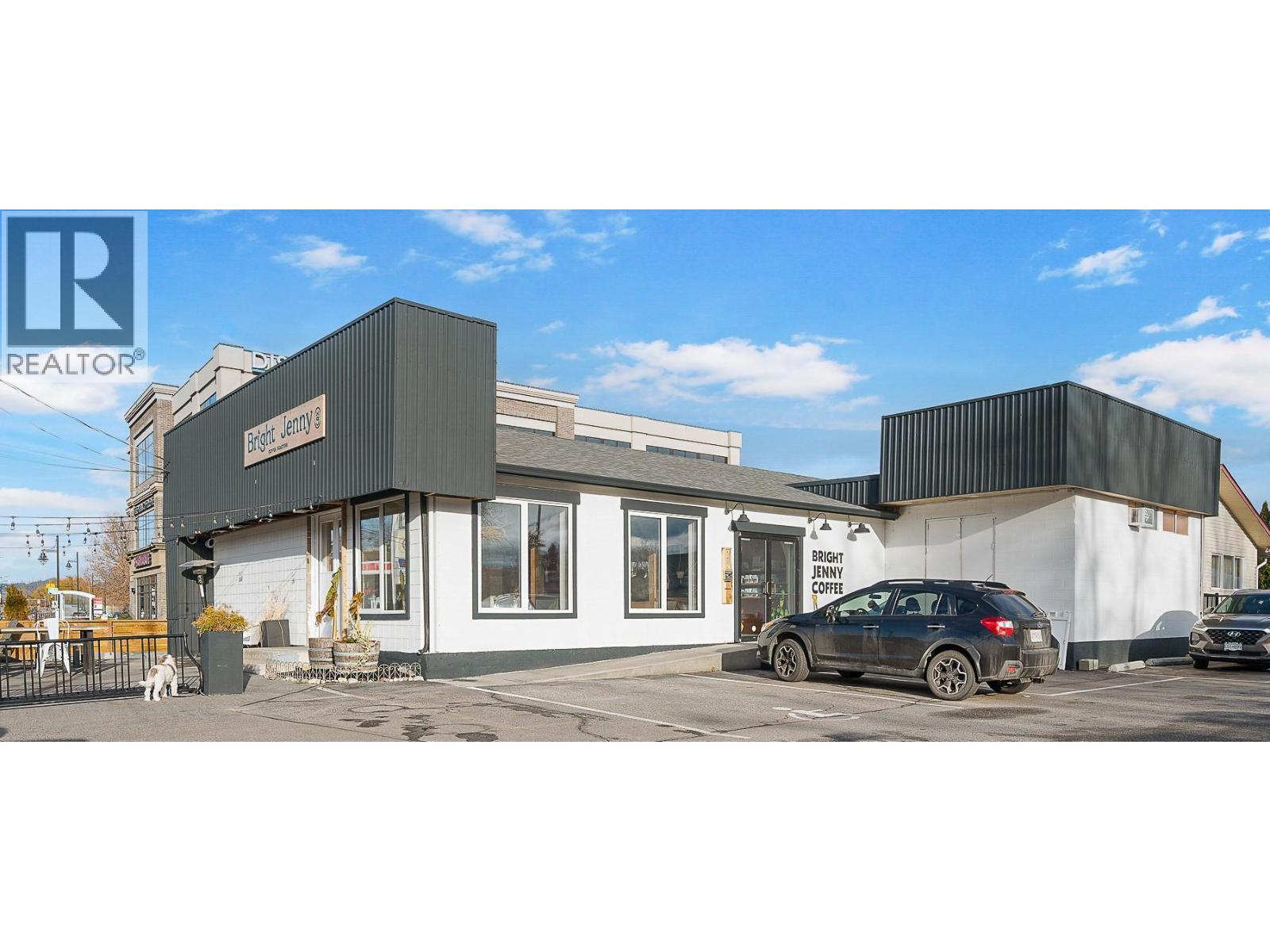 609 Truswell Road Unit# 105. Kelowna, British Columbia