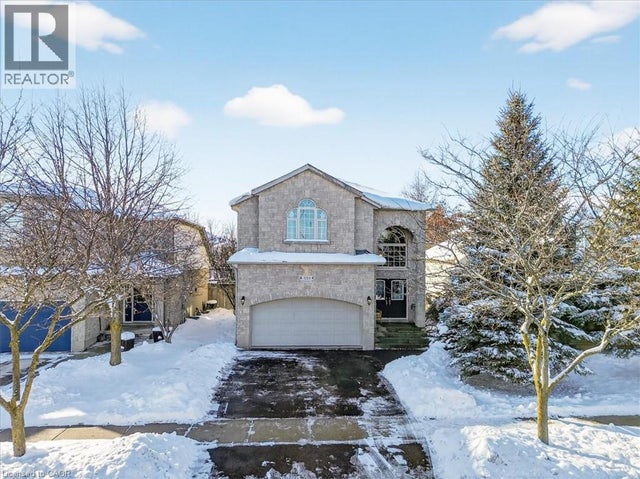 559 Chesapeake Drive, Waterloo