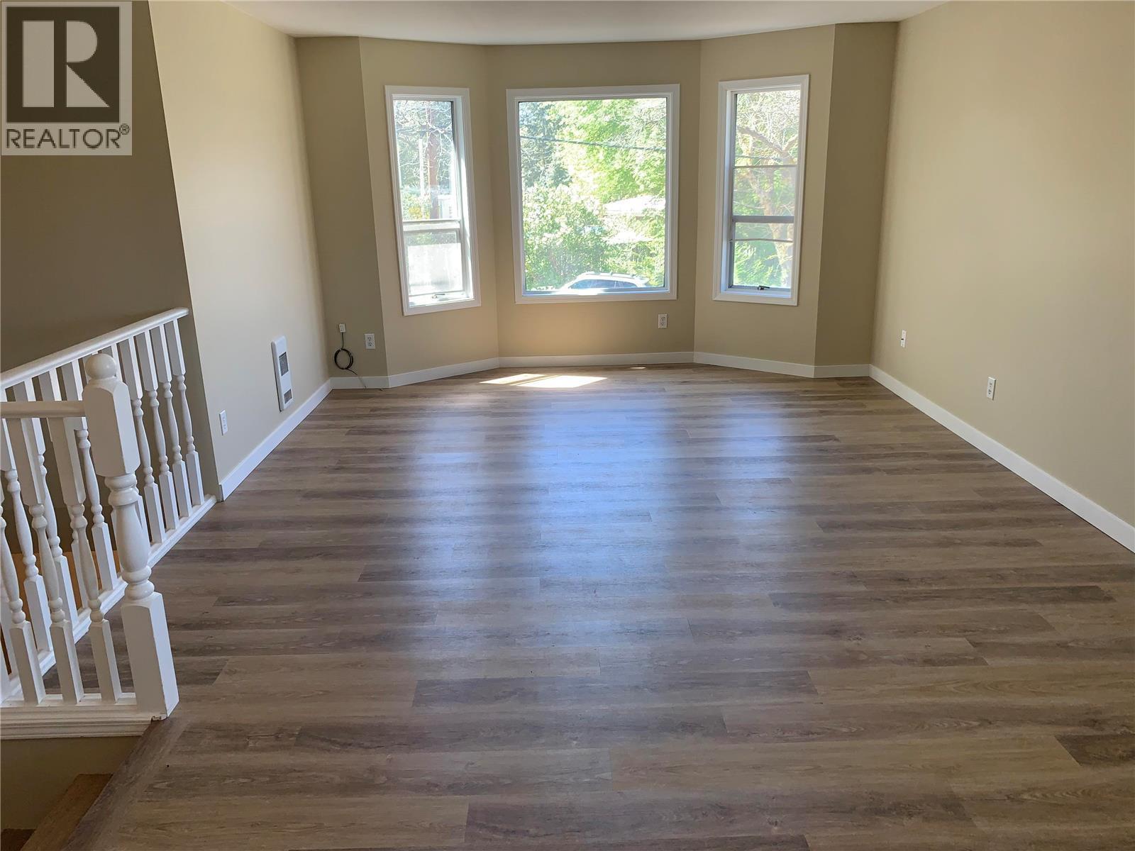 1425 Highland Drive S. Kelowna, British Columbia