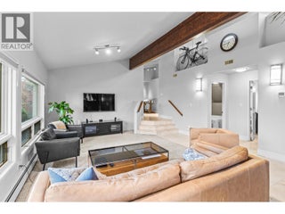 930 Fairway Crescent. Kelowna, British Columbia