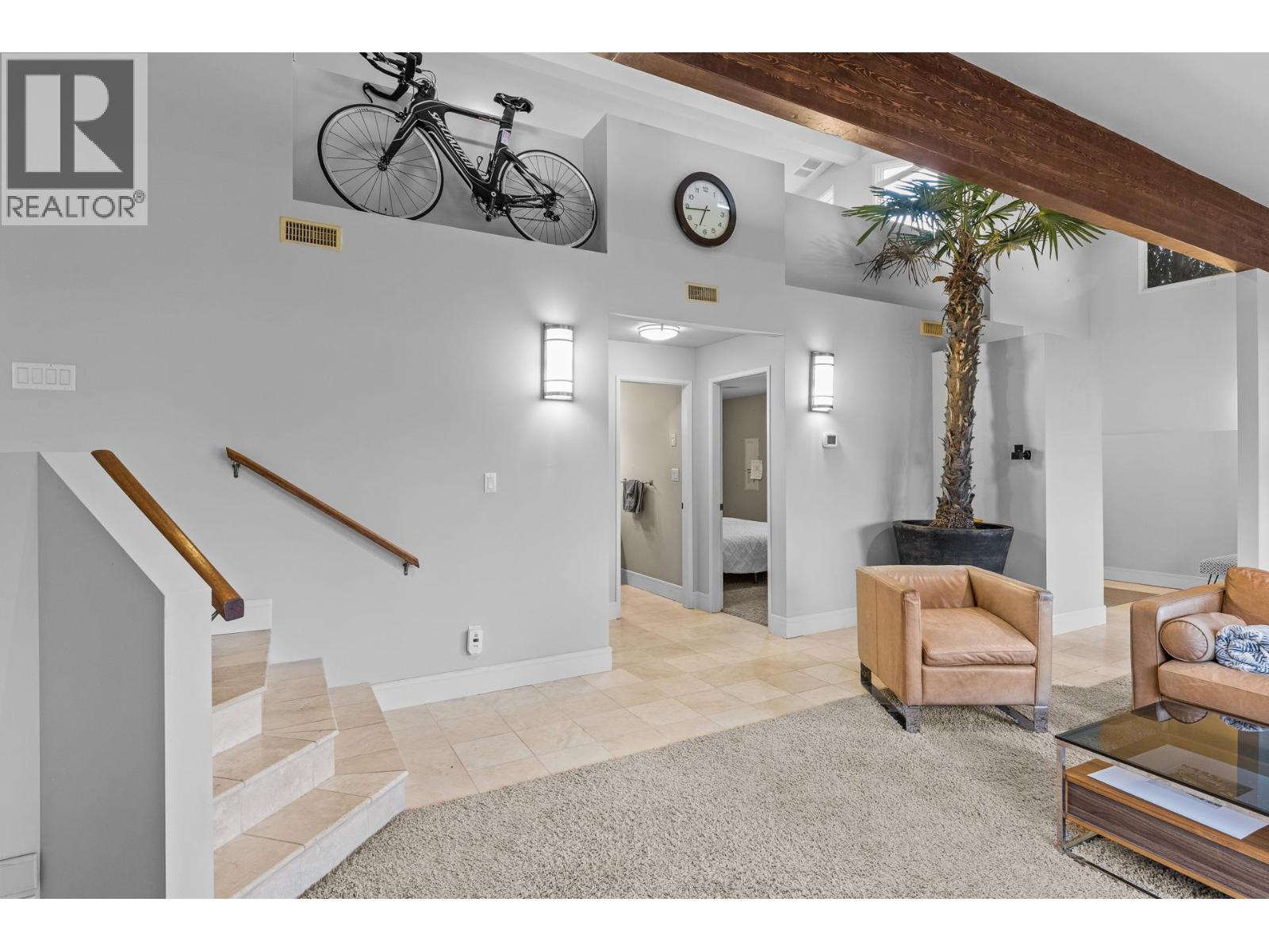 930 Fairway Crescent. Kelowna, British Columbia