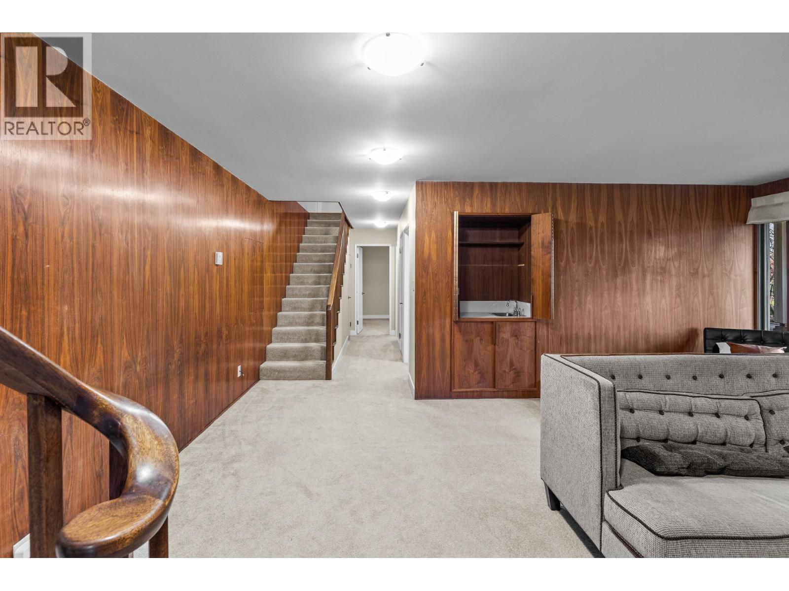 930 Fairway Crescent. Kelowna, British Columbia