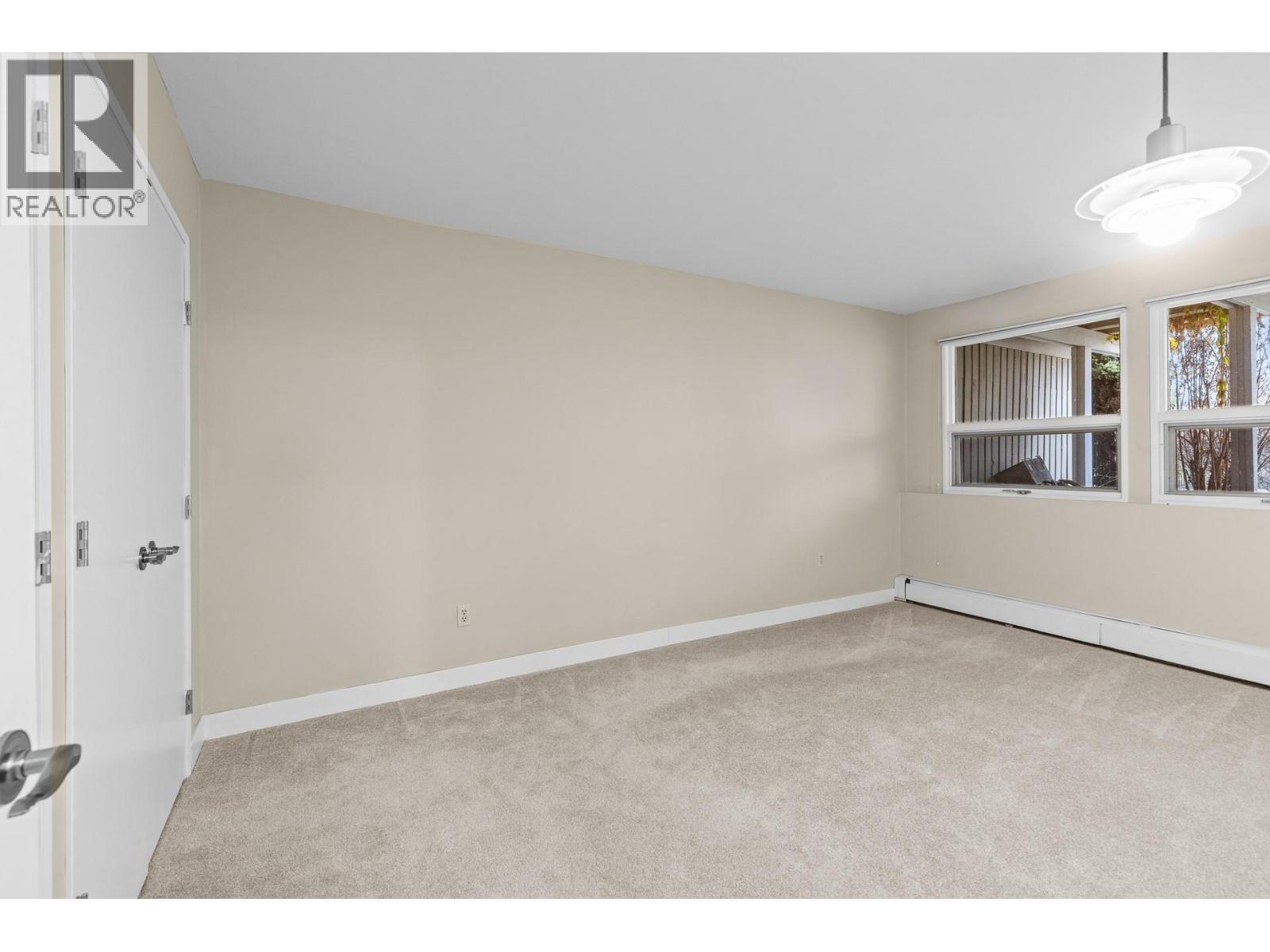 930 Fairway Crescent. Kelowna, British Columbia