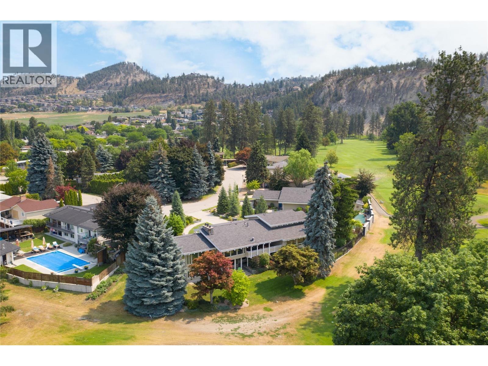 930 Fairway Crescent. Kelowna, British Columbia