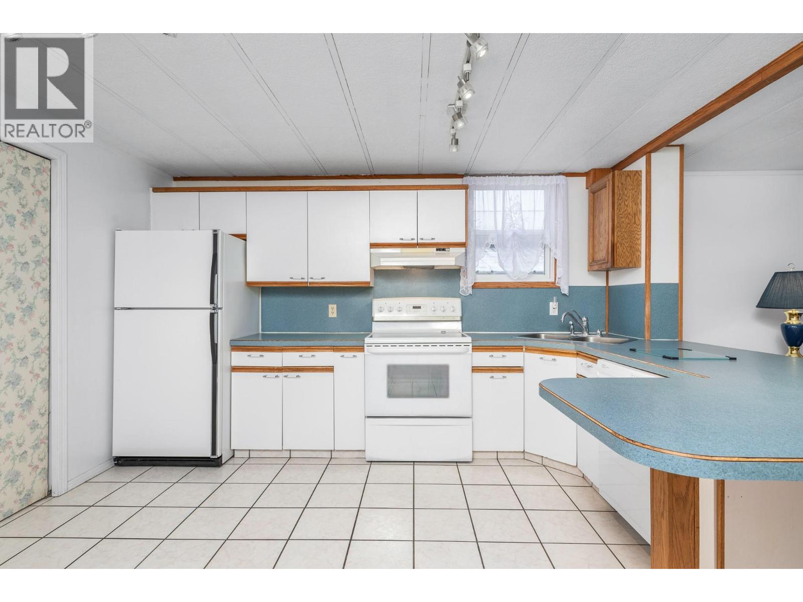 720 Commonwealth Road Unit# 64. Kelowna, British Columbia