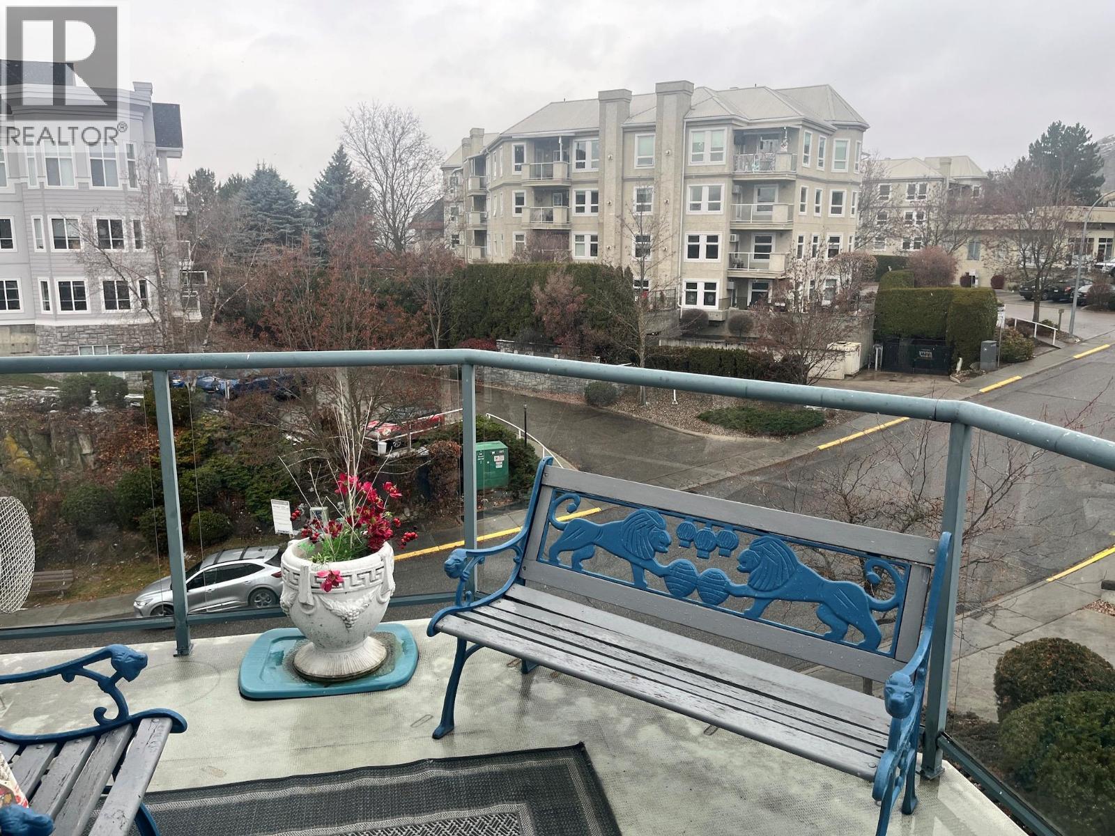 3221 Centennial Drive Unit# 401. Vernon, British Columbia